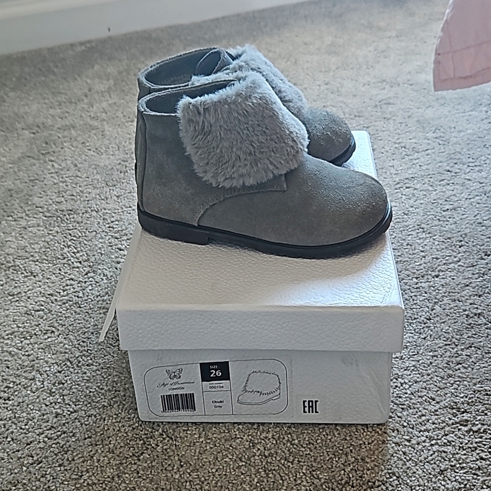 Girl winter boots
